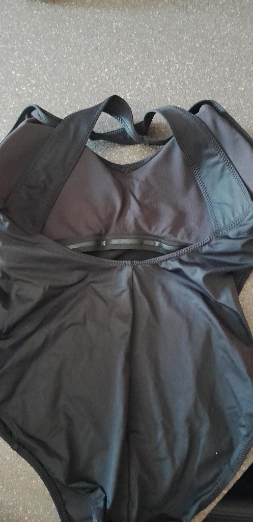 Badpak effen zwart, Kleding | Dames, Badmode en Zwemkleding, Ophalen of Verzenden, Nieuw, Zwart, Badpak