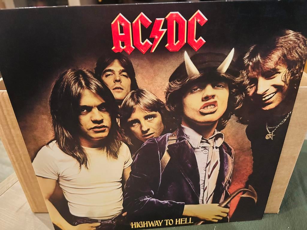 AC/DC : Highway To Hell, Ophalen of Verzenden, Zo goed als nieuw