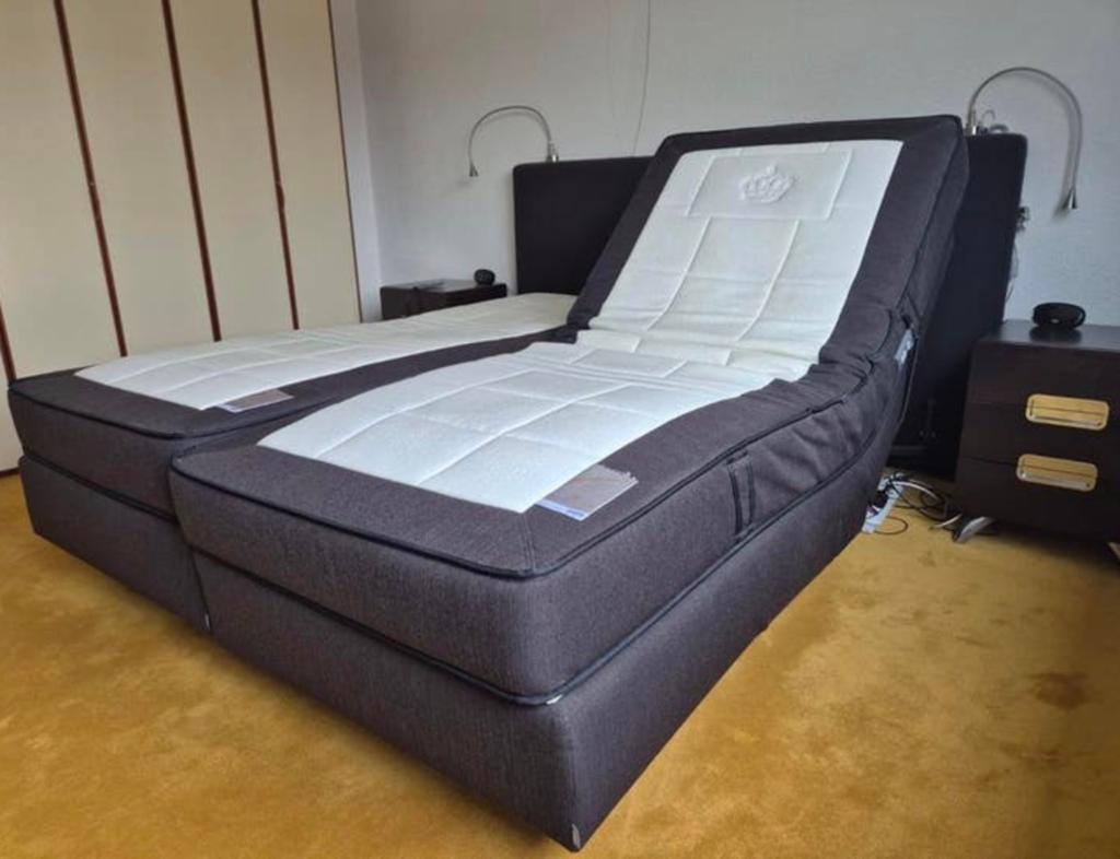 Auping Kiruna volledig electr boxspring 2-motorig incl matr, Huis en Inrichting, Slaapkamer | Boxsprings, Ophalen of Verzenden