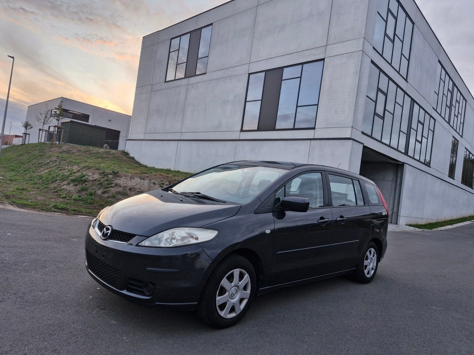 Mazda 5 1.8 Benzine 7-Plaatsen-Zeer Goede Staat-keuring, Argent ou Gris, Achat, Cruise Control, 7 places
