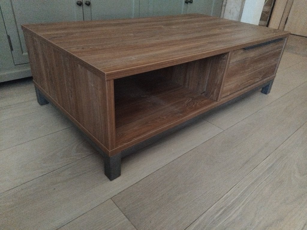 Grote salontafel 120 cm+ groot TV meubel 200 cm bruin nieuw, Huis en Inrichting, Ophalen, Zo goed als nieuw