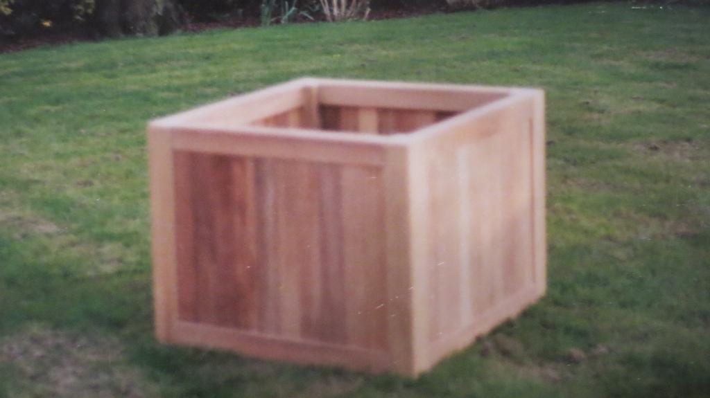 jardinière en teck, Neuf, Carré, 30 à 60 cm, Enlèvement