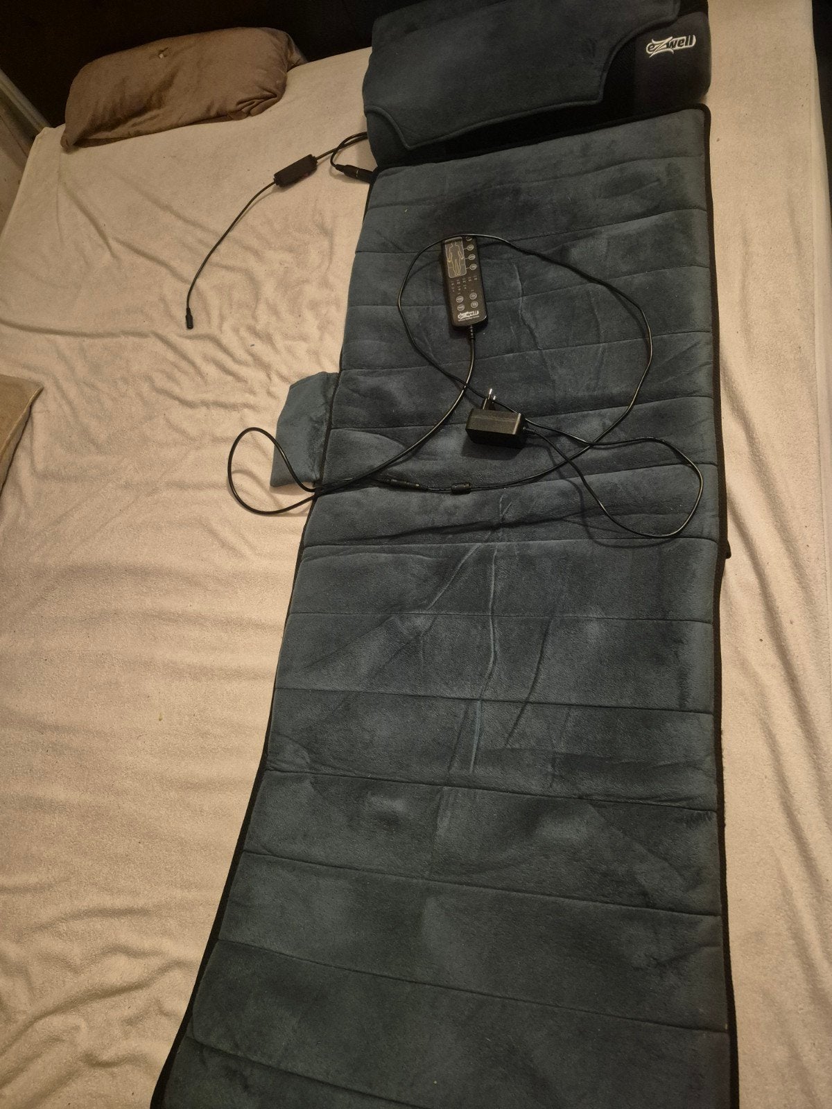 Masage bed wordt ook warm koste nieuwe 199 euro, Enlèvement ou Envoi