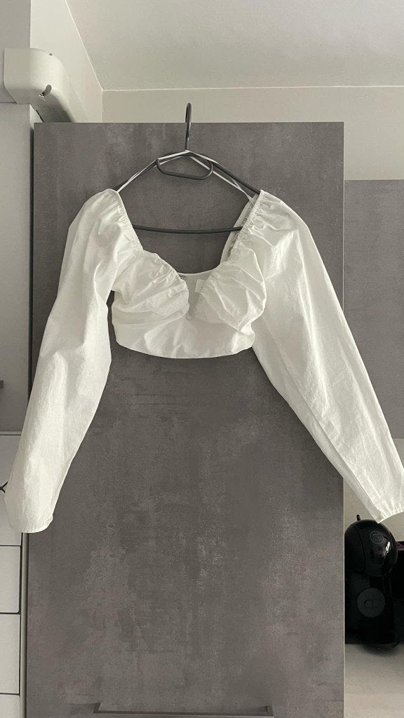 ZARA S witte crop top met lange mouwen, Kleding | Dames, Topjes, Nieuw, Ophalen of Verzenden, Lange mouw, Maat 36 (S)