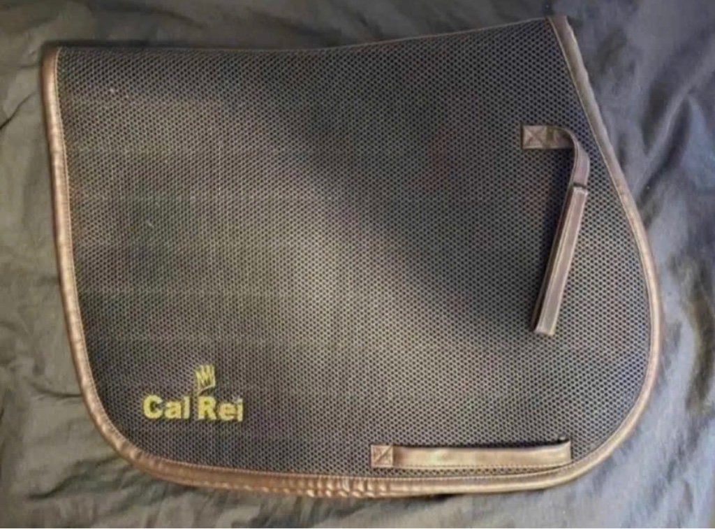 Tapis de selle Cal rei en maille 3D en mesh coupe CSO, Enlèvement ou Envoi, Utilisé, Obstacle