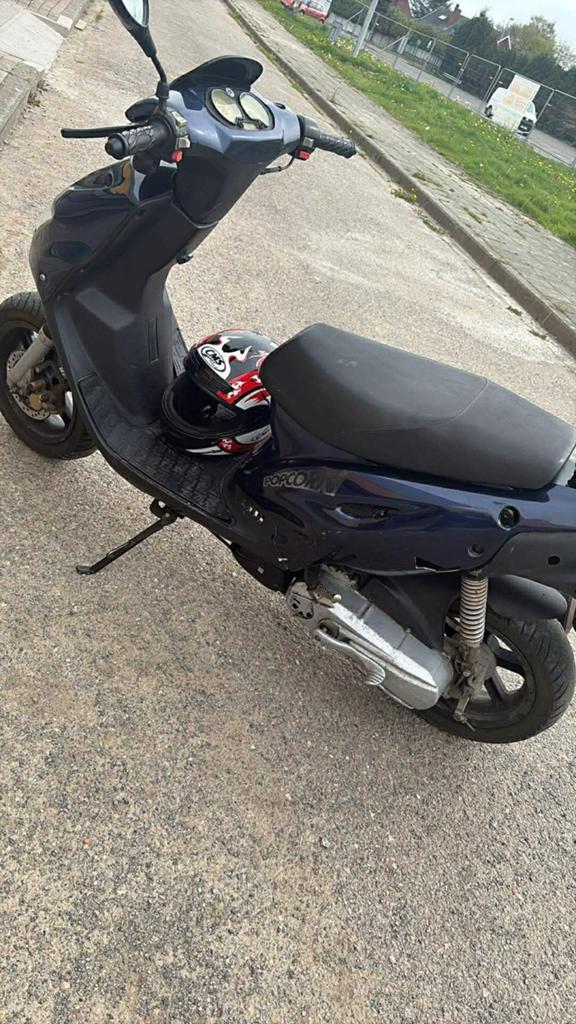 2 scooter a echanger ou a vendre, Vélos & Vélomoteurs, Scooters | Yamaha, Comme neuf, Enlèvement ou Envoi