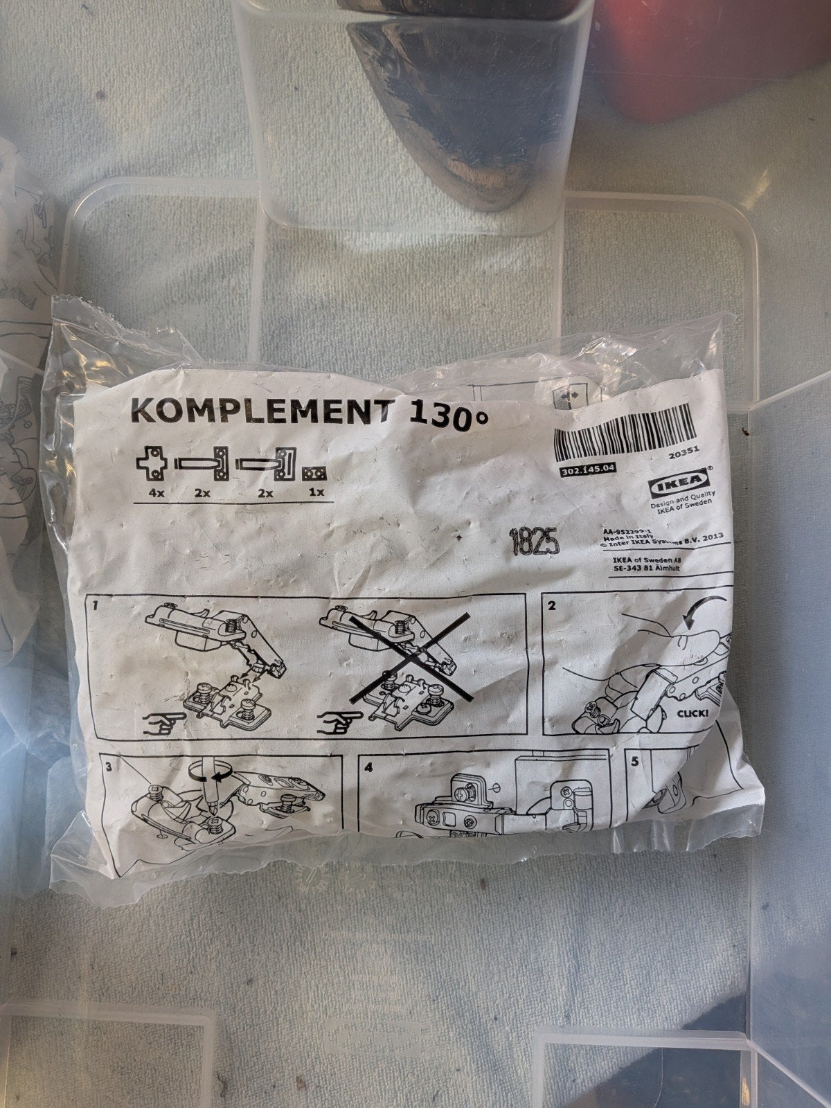 Ikea komplement scharnieren, Ophalen