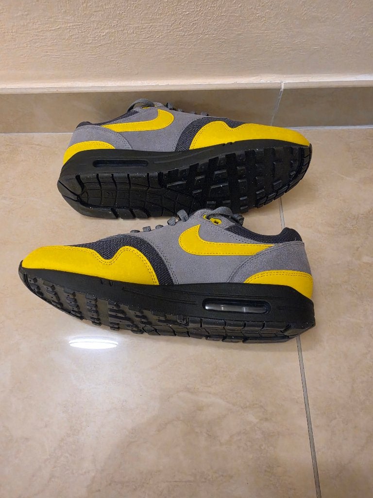 NIKE AIR MAX 1ESS GLOEDNIEUWE ORIGINELE SCHOENMAAT 42,5 43, Kleding | Heren, Ophalen, Overige kleuren, Nike, Nieuw