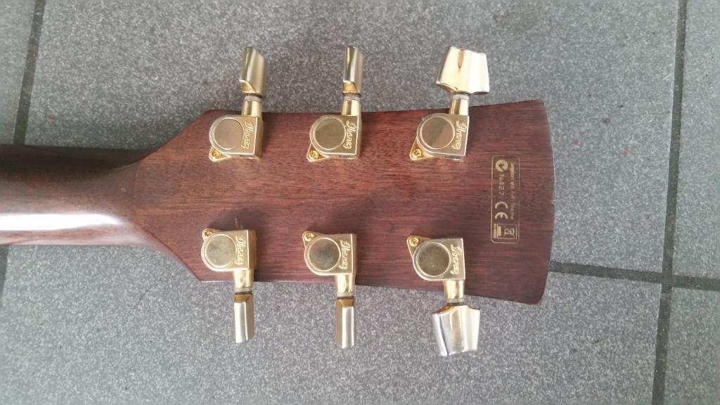 Ibanez acoustic guitar, Muziek en Instrumenten, Snaarinstrumenten | Gitaren | Akoestisch, Ophalen, Zo goed als nieuw, Klassieke of Spaanse gitaar