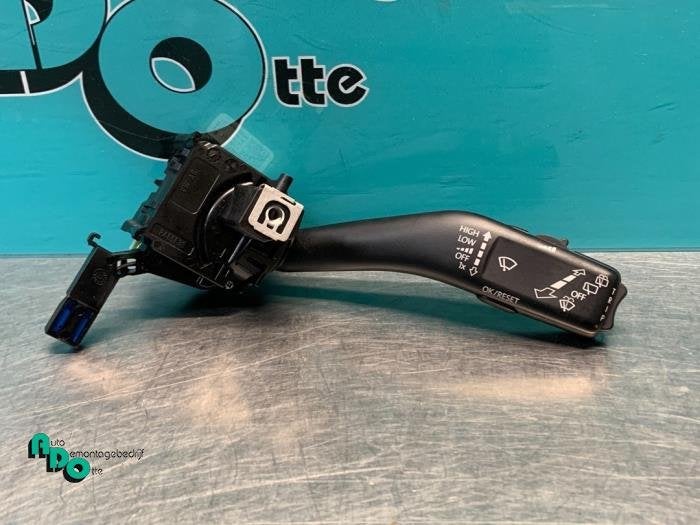 Commutateur essuie-glace d'un Seat Leon (Leon 05-), -, 3 mois de garantie, Utilisé, -