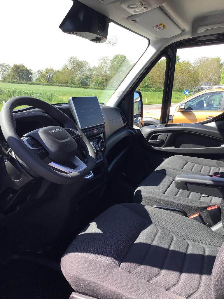 iveco daily l3h2 30hdi 180pk automaat 2026 10km 36950e ex, Autos, Achat, Euro 6, Entreprise, Noir