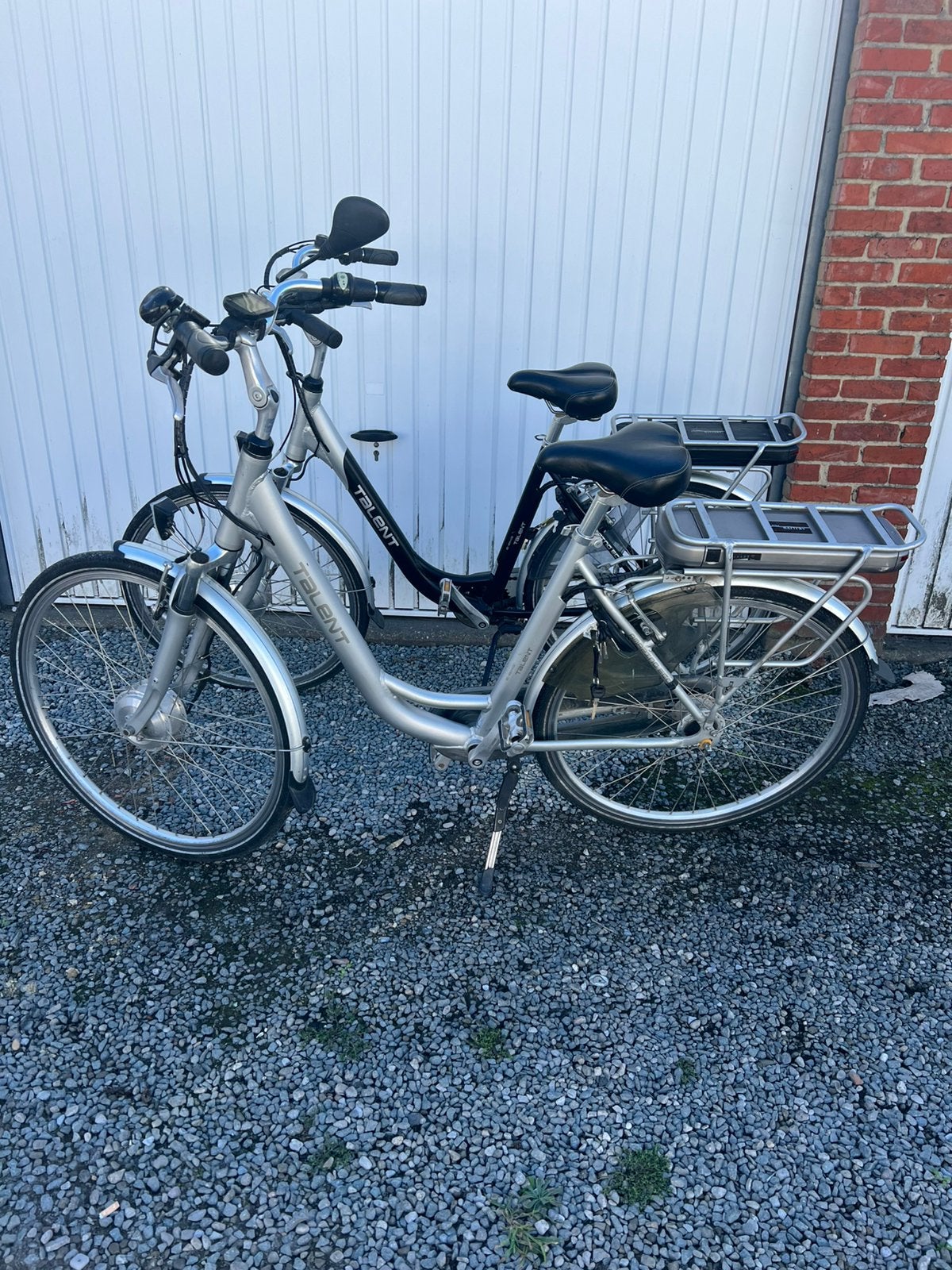 2 nieuwe elektrische fietsen talent, Fietsen en Brommers, Ophalen, Zo goed als nieuw