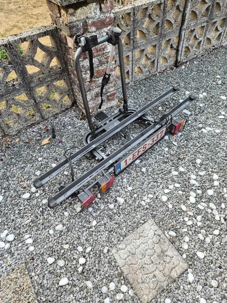 porte vélo, Auto diversen, Fietsendragers, Ophalen, 2 fietsen, Zo goed als nieuw, Trekhaakdrager