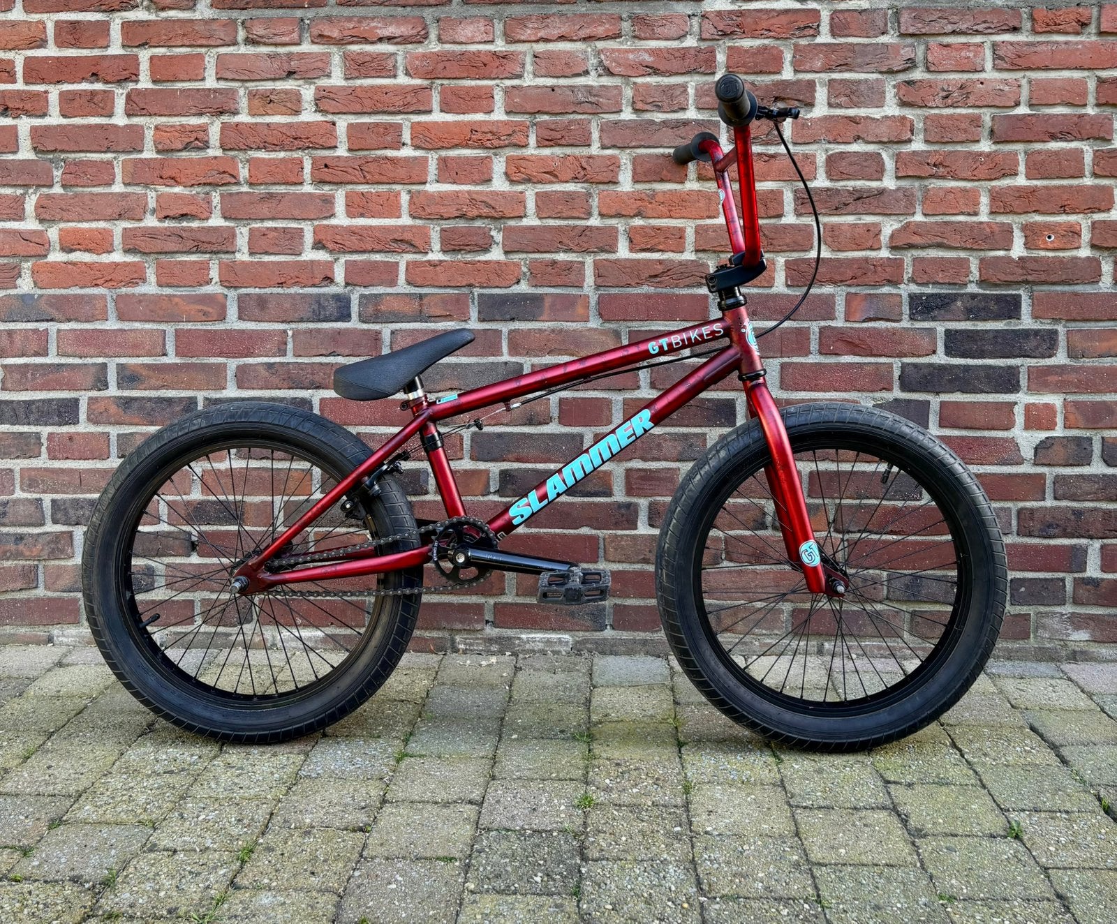 GT BMX Custom, Frein sur jante, Comme neuf, Enlèvement, Repose-pieds