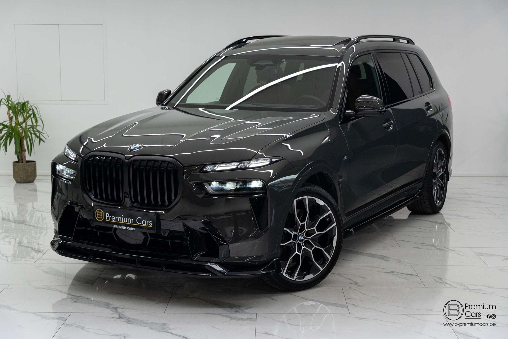 BMW X7 xDrive 40d M-pack pro bodykit! Full options! B&W! Car, Auto's, Automaat, Dealer onderhouden, Gebruikt, Euro 6