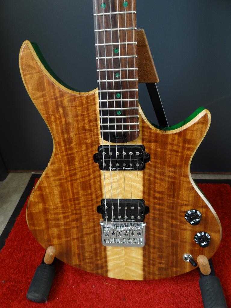 German Custom Made Guitar(Korina) NEW!, Ophalen of Verzenden, Nieuw, Solid body