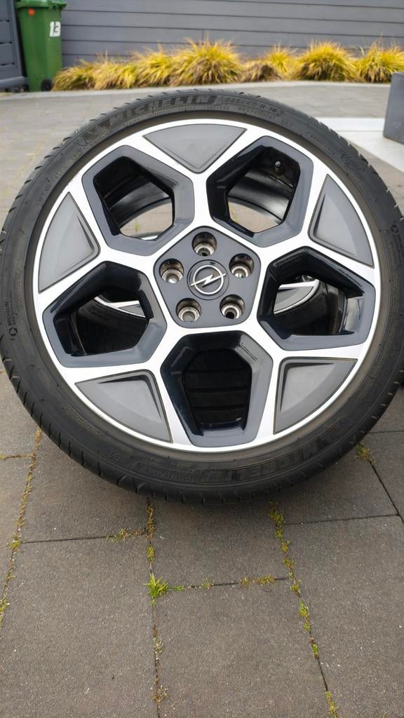 Originele Opel Astra L 18 inch velgen set 5x108, Auto-onderdelen, Banden en Velgen, 18 inch, Gebruikt, Banden en Velgen, Ophalen of Verzenden