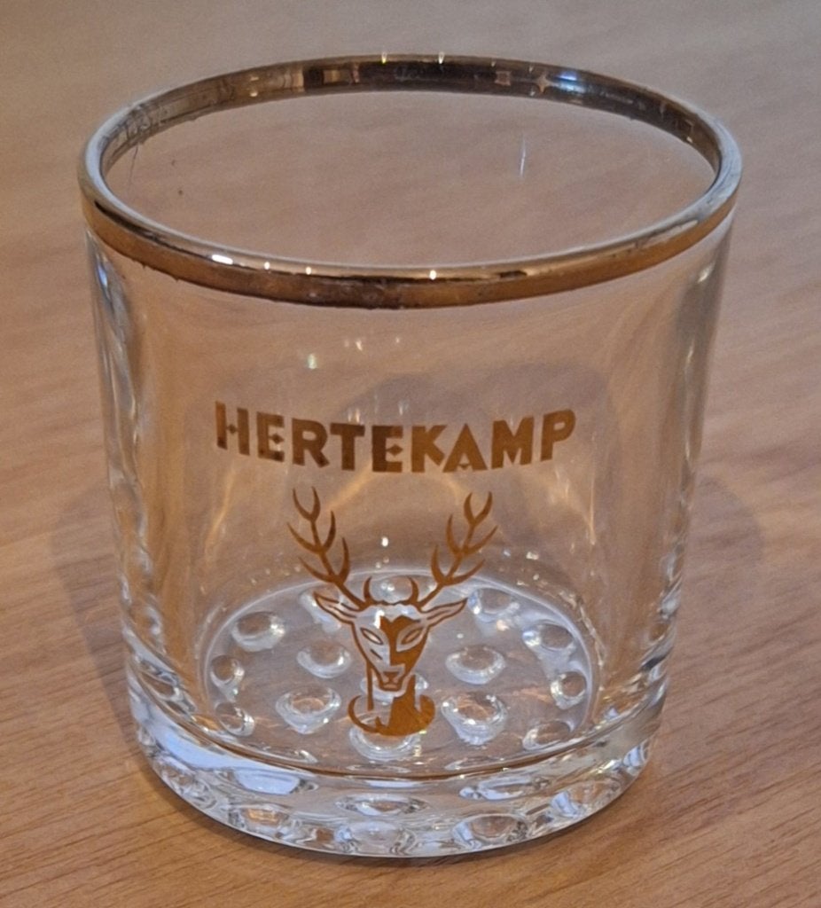 1 vintage glazen Hertekamp jeneverglas, Ophalen of Verzenden, Zo goed als nieuw, Borrel- of Shotglas