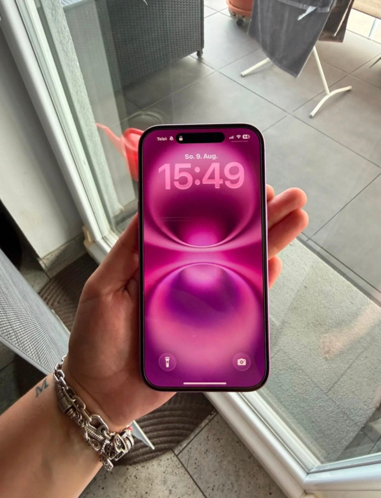 Iphone 16, Enlèvement ou Envoi, Comme neuf, Rose, IPhone 16