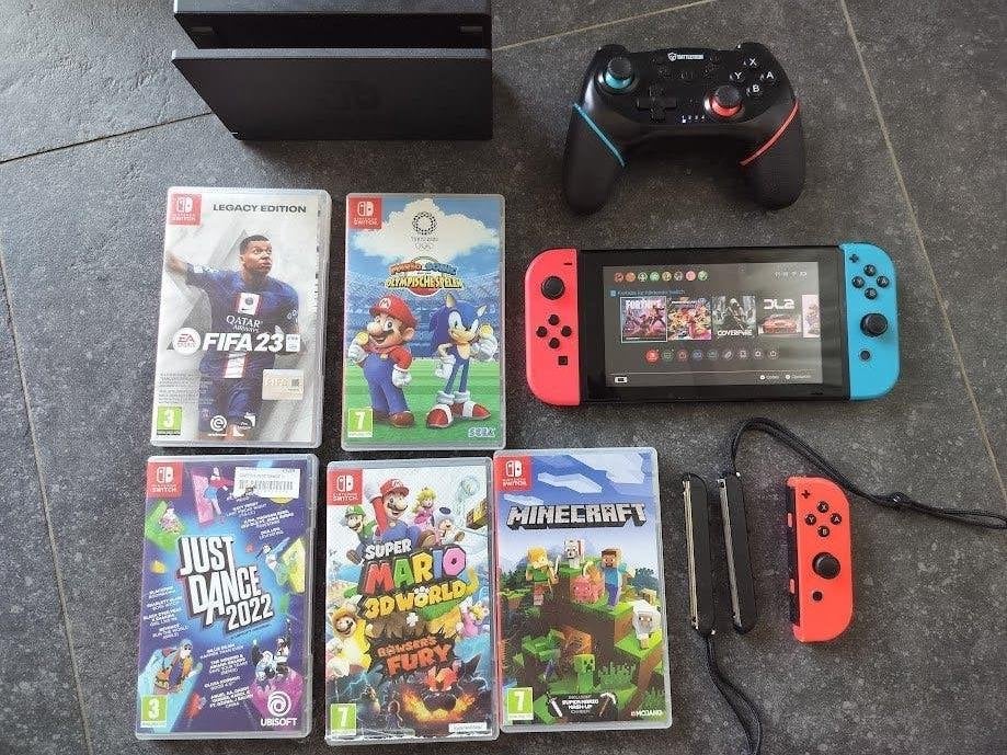 Nintendo Switch 1, Consoles de jeu & Jeux vidéo, Enlèvement ou Envoi, Comme neuf, Avec 3 manettes ou plus, Switch Original