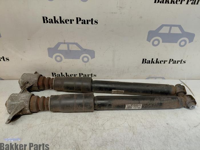 Kit amortisseur d'un Audi A4, -, -, 3 mois de garantie, Audi