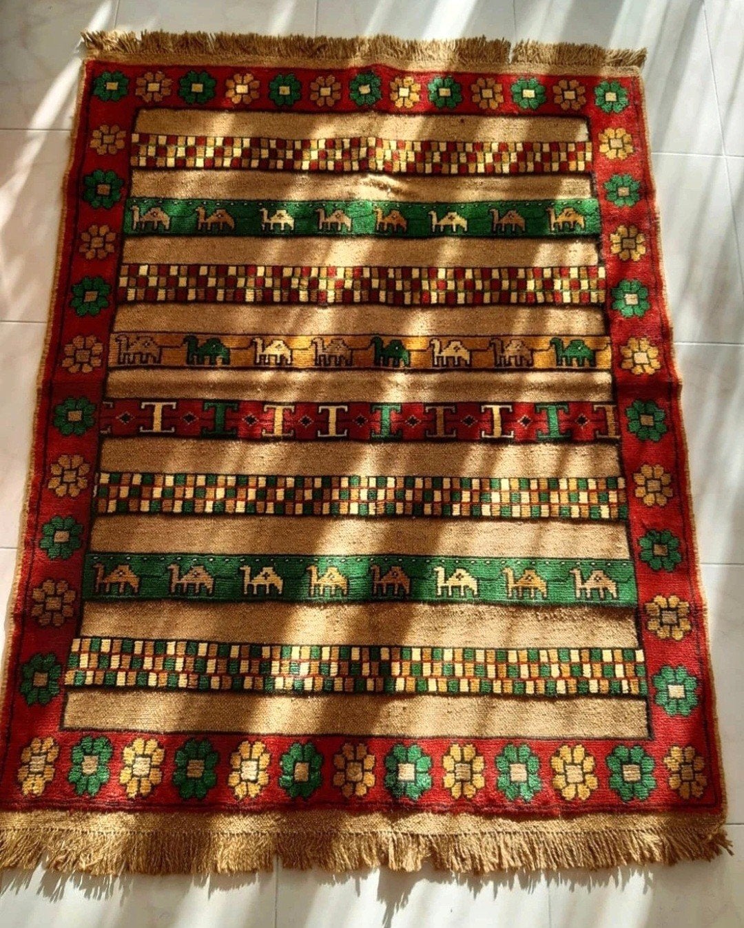 Tapis kilim persan fait main. Nouvelle marque unique, Enlèvement ou Envoi, Fait à la main, Laine