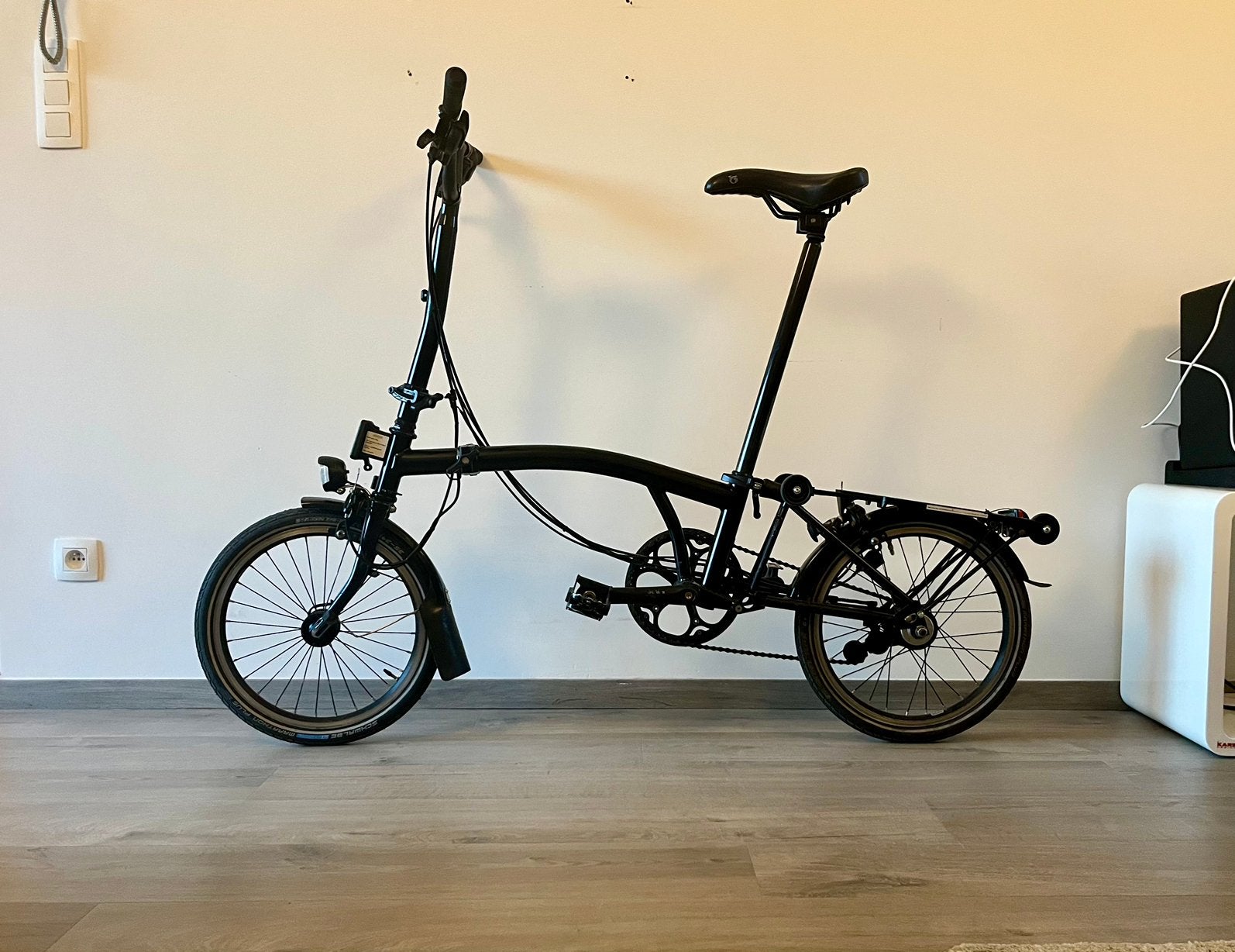 Brompton H6R — BLACK Edition — 6 versnellingen, Vélos & Vélomoteurs, Vélos | Vélos pliables, Vitesses, Frein sur jante, Enlèvement