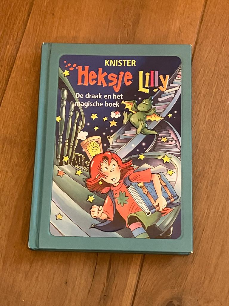 Heksje Lilly - De draak en het magische boek, Enlèvement ou Envoi, Comme neuf, Knister, Fiction général