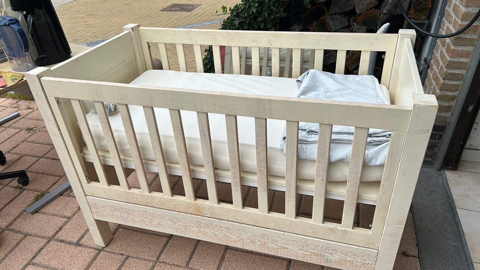 Kinderbed 60 x 120, Ophalen, Zo goed als nieuw, Ledikant