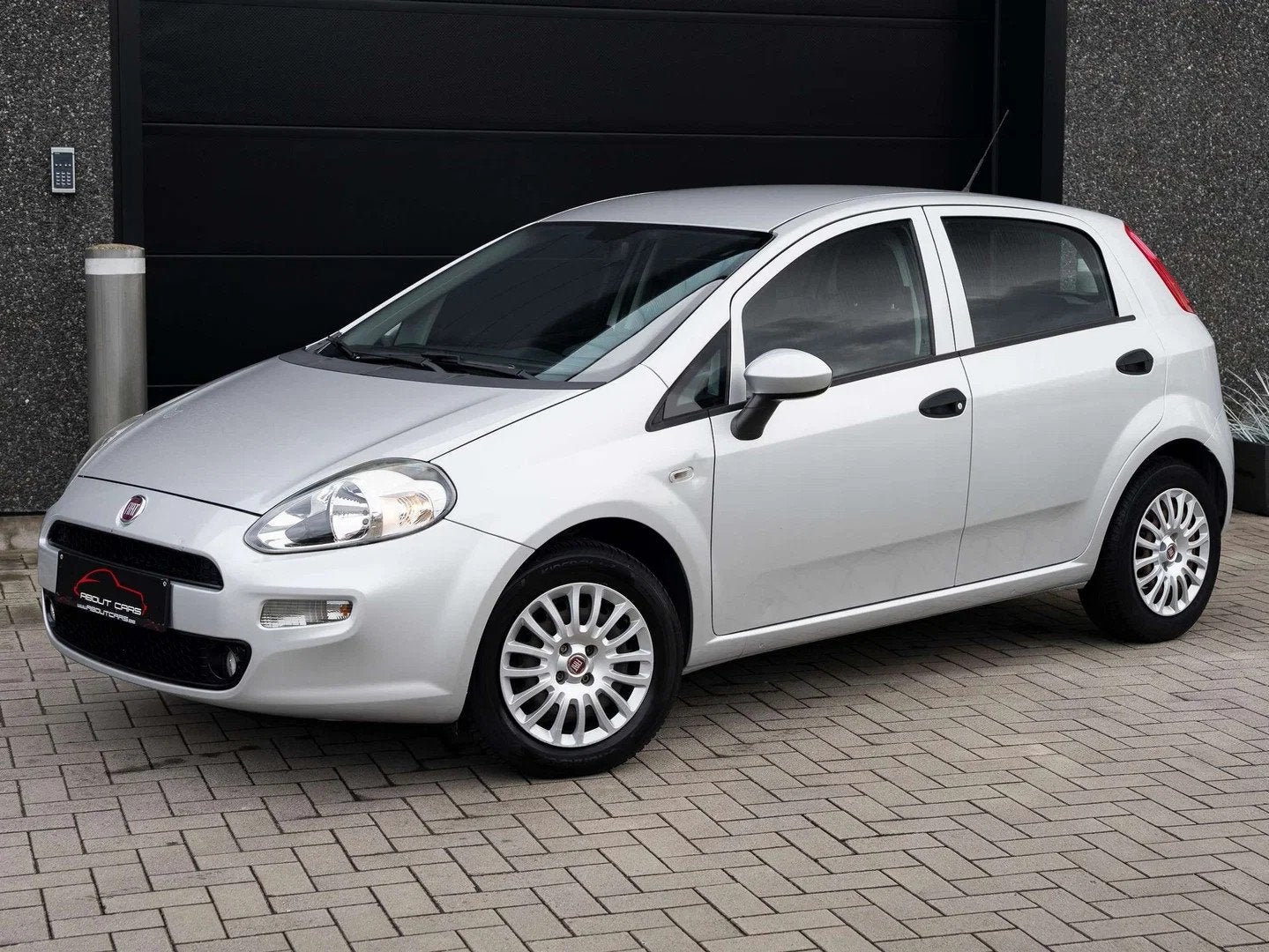 Fiat Punto Punto 1.2i * Garantie / Topstaat *, Autos, 1242 cm³, Argent ou Gris, Achat, 50 kW