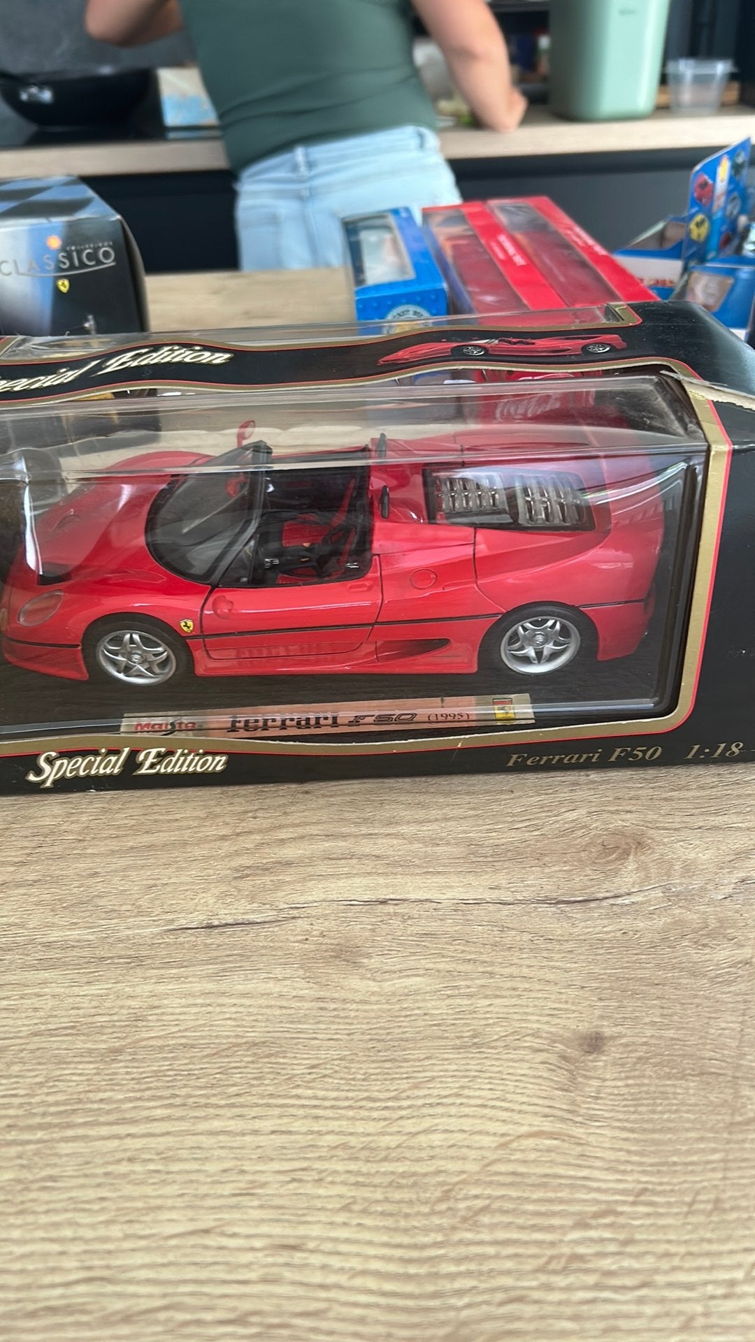 Ferrari F50, Hobby en Vrije tijd, Modelauto's | 1:18, Ophalen, Nieuw, Auto, Maisto