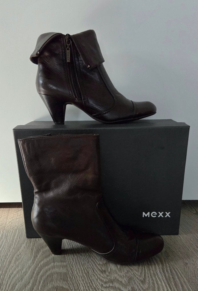 Mexx korte bruine laarsjes maat 37, Mexx, Bruin, Lage of Enkellaarzen, Nieuw