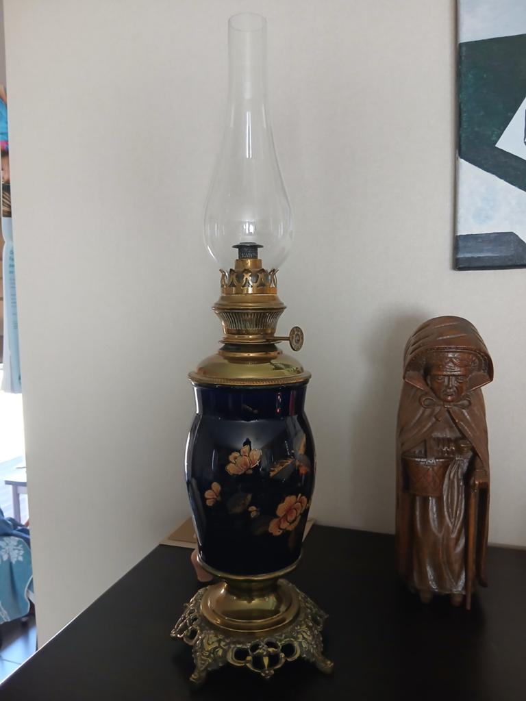 Olielamp 100 jaar oud in perfecte staat, Antiek en Kunst, Antiek | Verlichting, Ophalen