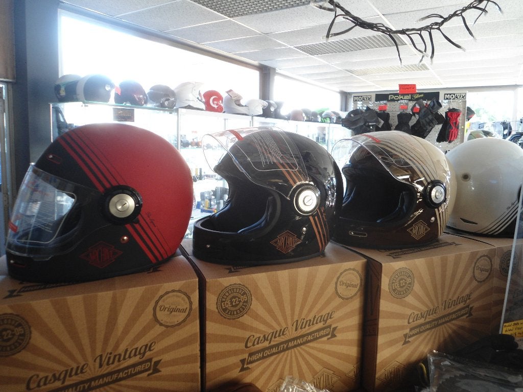 Retro helmen nu aan grote korting, Motoren, Kleding | Motorhelmen, Ophalen, Nieuw met kaartje, Integraalhelm, Dames