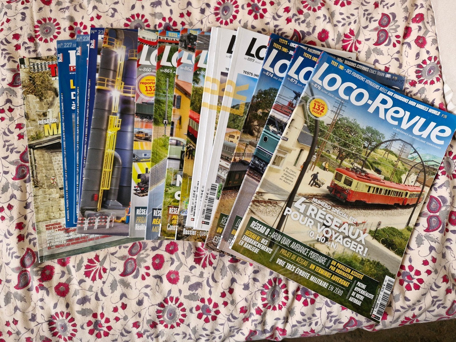 lot de 35 revues( Loco Revue et qq autres),, Enlèvement ou Envoi