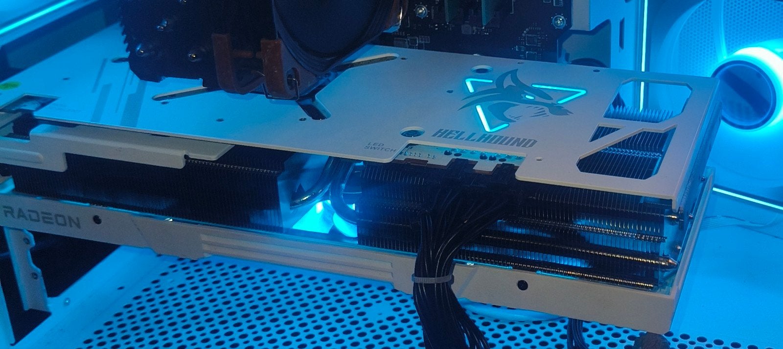 PowerColor Radeon RX 7900 XTX Hellhound Spectral White 24GB, Informatique & Logiciels, AMD, Enlèvement ou Envoi, GDDR6, PCI-Express 4