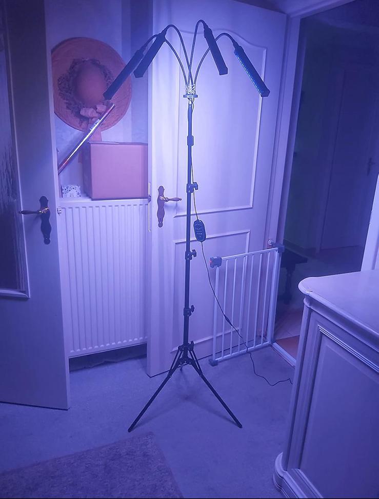 Lampe horticole LED sur pied 4 bras, Enlèvement, Comme neuf