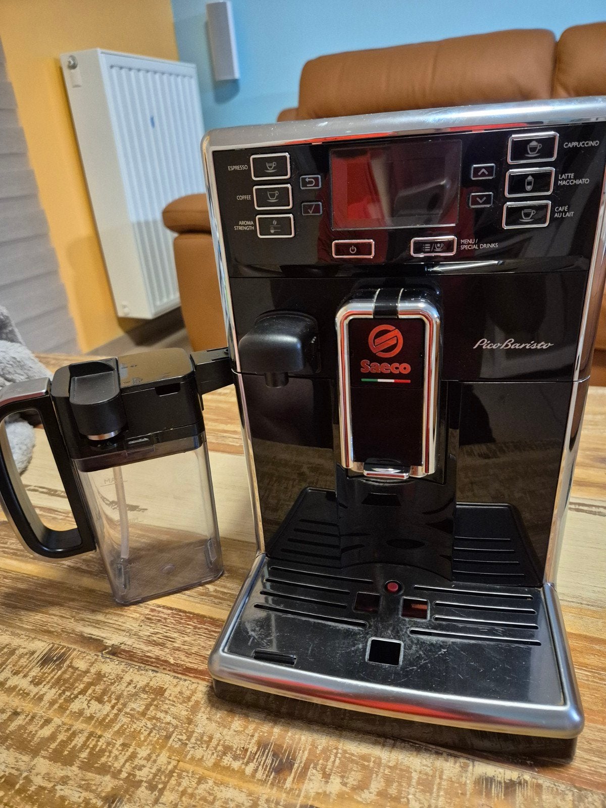 Machine à Café automatique Saeco Baristo, Ophalen, Gebruikt, Espresso apparaat, Afneembaar waterreservoir