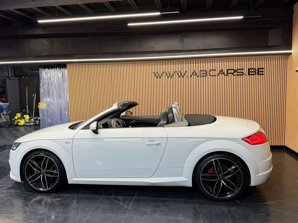 Audi TT Roadster 2.0 TDi ultra S LINE * GARANTIE 12 MOIS *, Cuir, Alarme, Entreprise, Noir
