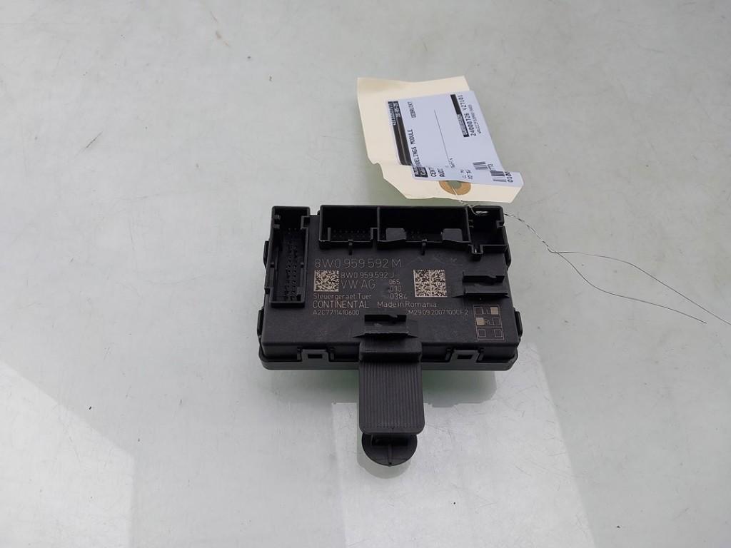 ORDINATEUR VEROUILLAGE CENTRALISE A5 Sportback (F5A / F5F), Utilisé, Audi