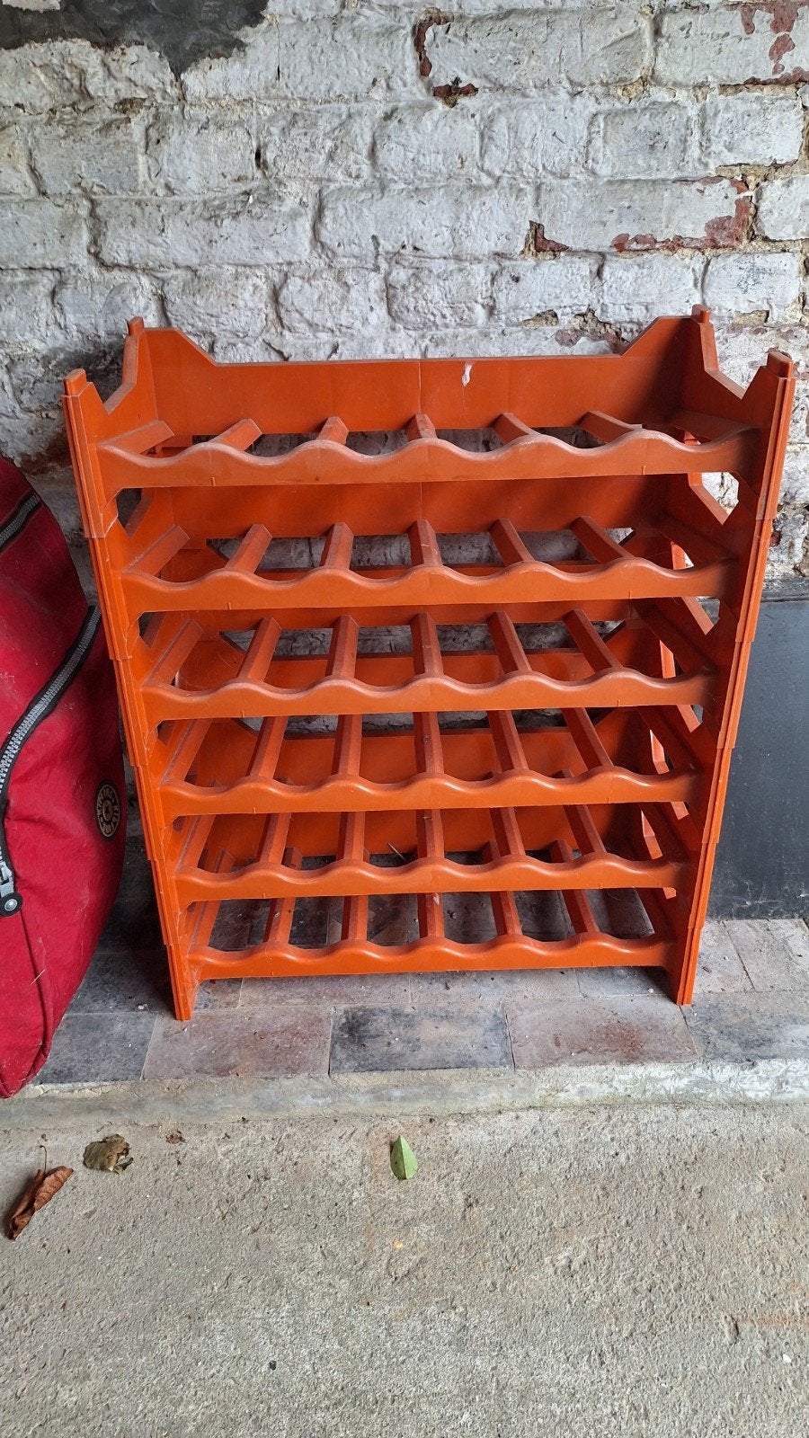 Porte bouteilles, Maison & Meubles, 50 – 75, 25 bouteilles ou plus, Synthétique, Enlèvement