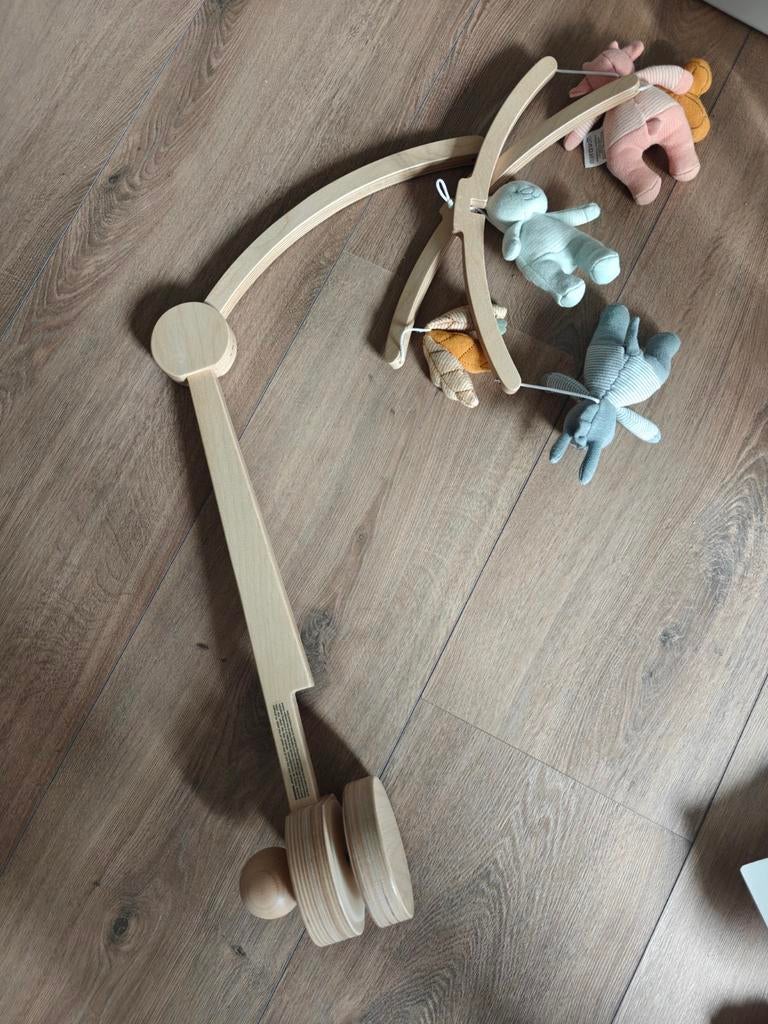 Muziek mobiel noukies, Ophalen