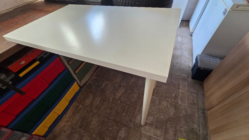 Bureau Tablette avec 2 pieds réglables IKEA, Bureau d'ordinateur, Classique, Comme neuf, Enlèvement