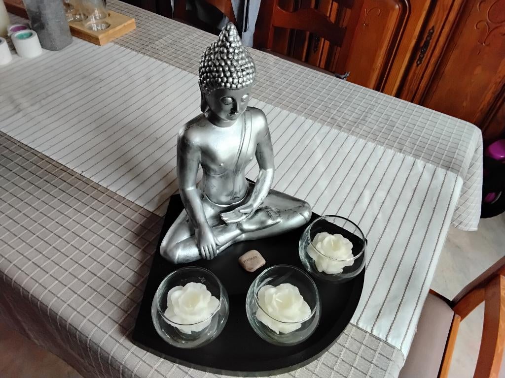 Decorations, Ophalen, Zo goed als nieuw