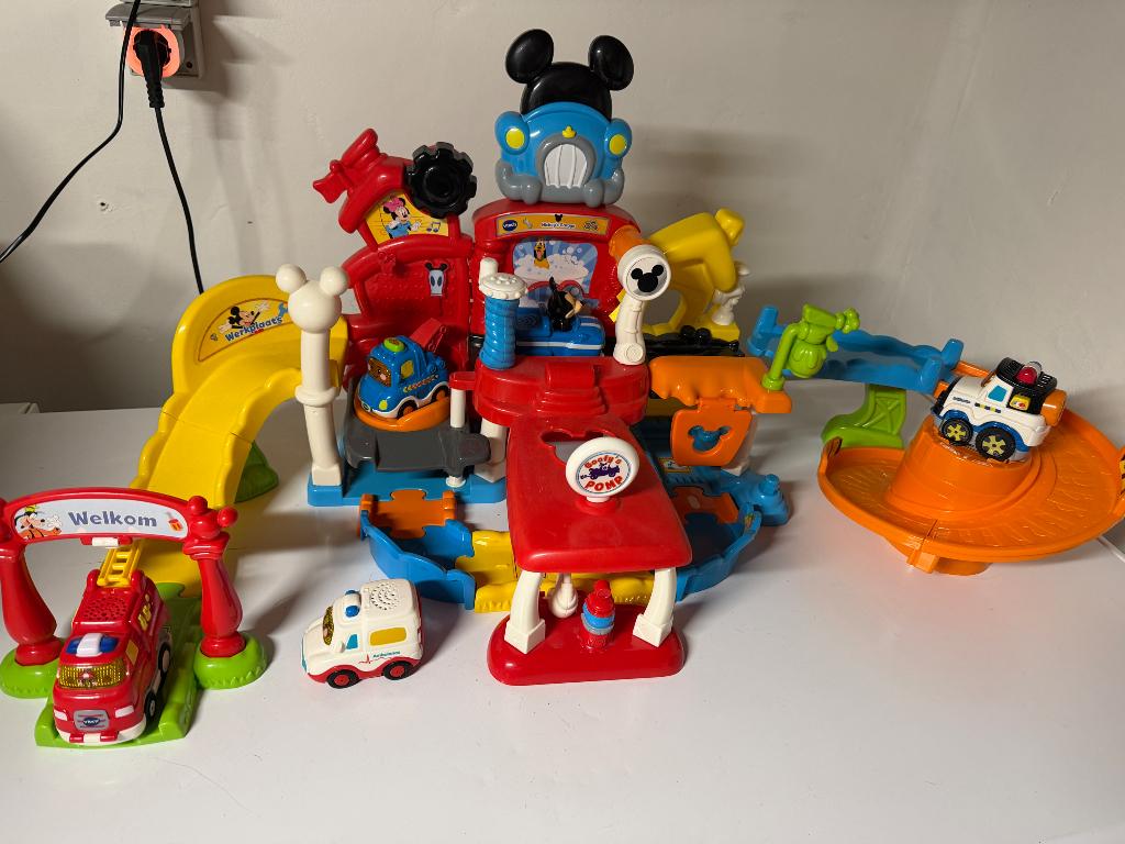 Vtech toet toet auto’s, Enfants & Bébés, Jouets | Vtech, Enlèvement, Utilisé