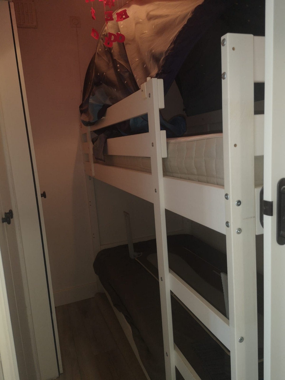 Staelbed ikea met matrassen, Ophalen, Stapelbed