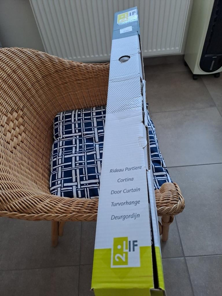 Deur/Vliegengordijn Nieuw, Ophalen