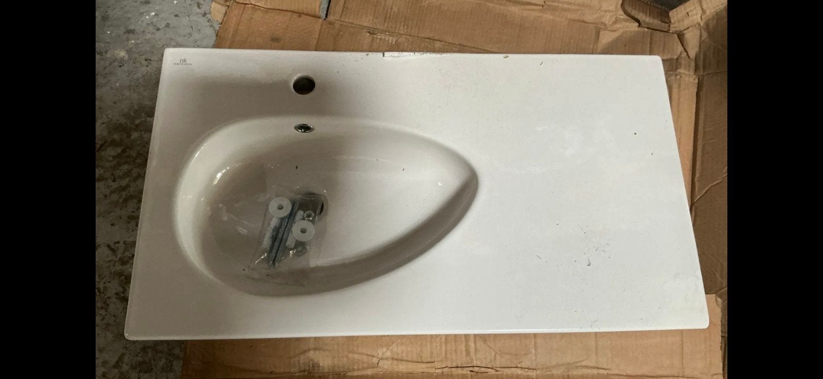 Lavabo Nieuwe Noken (Porcelanosa) 82 cm, Neuf, 25 à 50 cm, Lavabo ou Évier, Moins de 100 cm