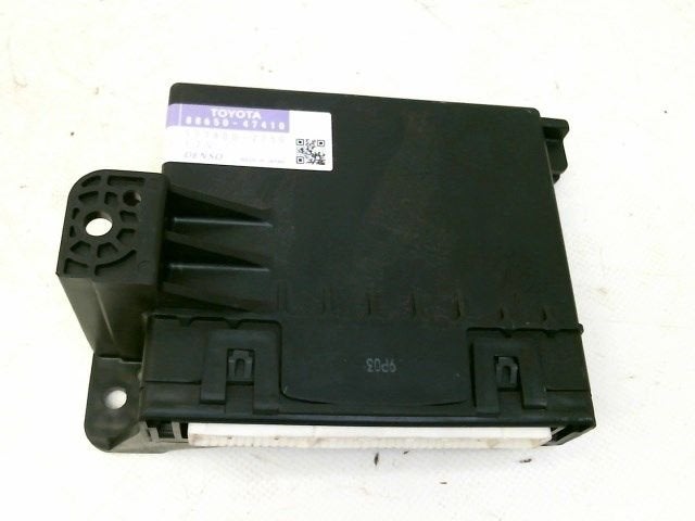 ORDINATEUR DIVERS C Toyota Prius Plus (ZVW4) (|8865047410|), Utilisé, Toyota