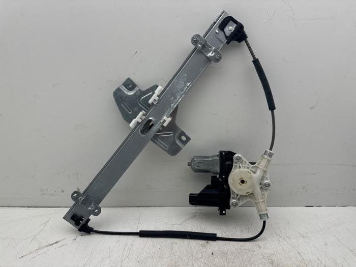 Mécanique vitre 2portes avant gauche d'un Kia Rio, Kia, -, 3 mois de garantie, Utilisé